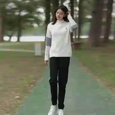 捷帕 韩系时尚保暖舒适条纹拼色仿水貂绒长袖毛线打底衫美式潮牌圆领套头情侣休闲通勤简约百搭针织衫 男女同款