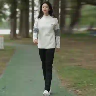 捷帕 韩系时尚保暖舒适条纹拼色仿水貂绒长袖毛线打底衫美式潮牌圆领套头情侣休闲通勤简约百搭针织衫 男女同款