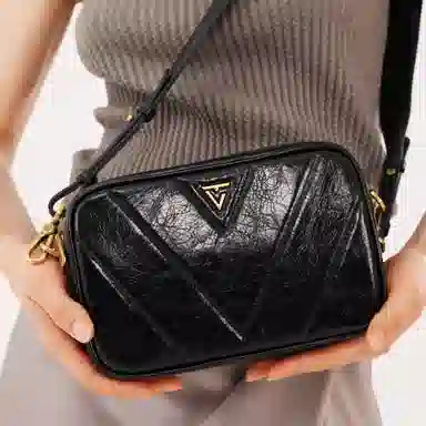 TangGuh CAMERA BOX V