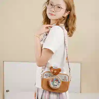 POTDEMIEL x Universal Studios Minions Bob & Tim Bear Camera Plush Crossbody Bag Khaki