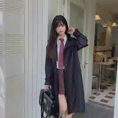 冰淇淋与鲸 纯色休闲长款翻领长袖风衣 女款