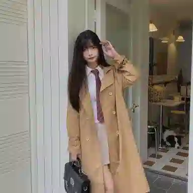 冰淇淋与鲸 纯色休闲长款翻领长袖风衣 女款