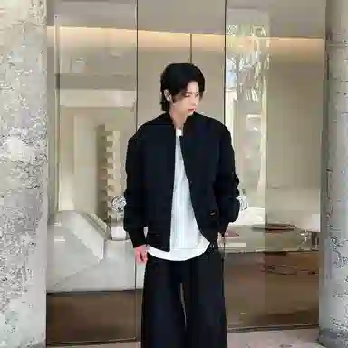 KOKO BASE cleanfitbomber