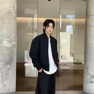 KOKO BASE cleanfitbomber