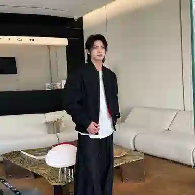 KOKO BASE cleanfitbomber