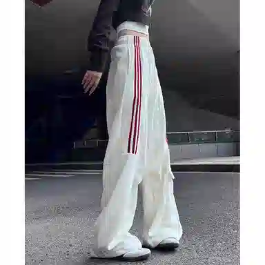 MUCCHIC 2025