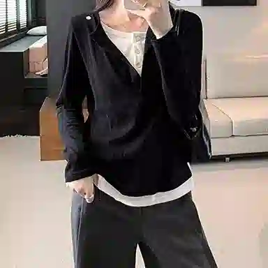 MUCCHIC T