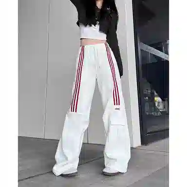 MUCCHIC 2025