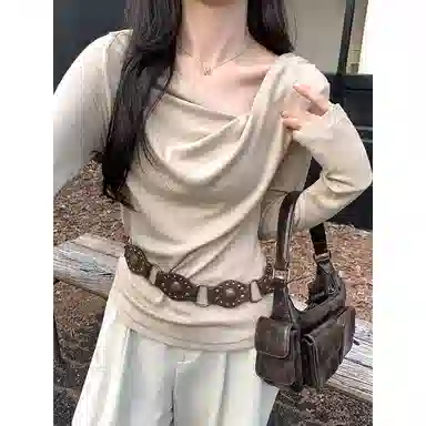 MUCCHIC T