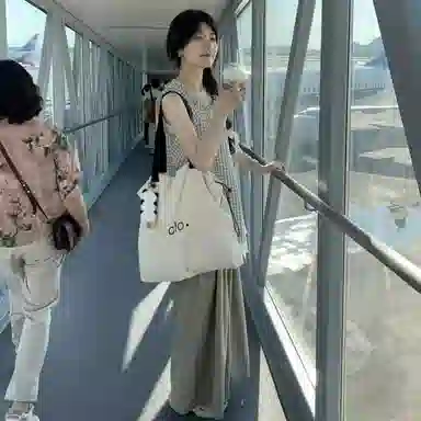 MUCCHIC 2025