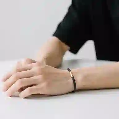 匹克 磁吸扣深灰蓝编织 钛钢 手环 男女同款情侣款