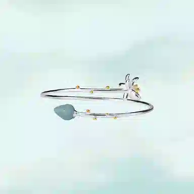 S925