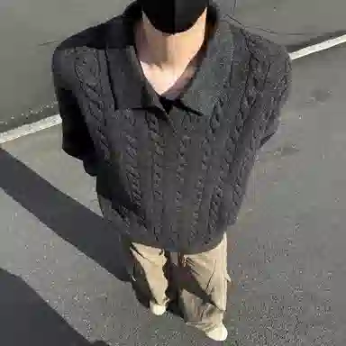 悍戈 美式韩系复古慵懒风纯色麻花翻领宽松百搭面料舒适可内搭外穿适合通勤休闲等多种场景针织衫 男女同款