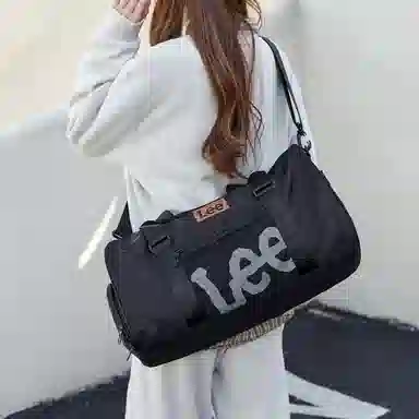Lee
