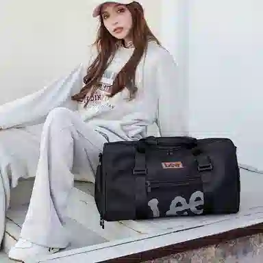 Lee