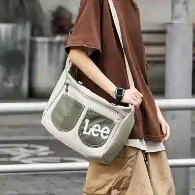 Lee Crossbody Bag