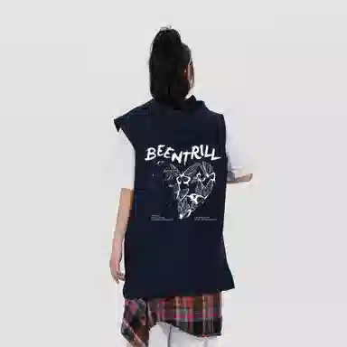 BEENTRILL LogoT