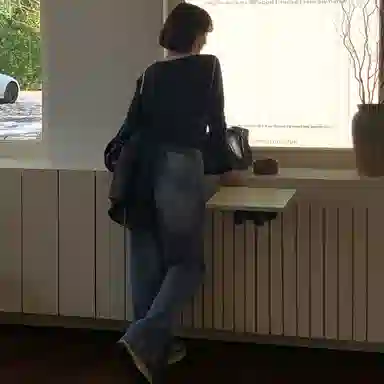 法儿家 韩系慵懒修身圆领针织衫 女款