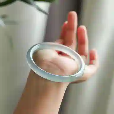 梨云暮雪 库里蓝新中式 国风国潮  圆条美人 招财转运 古风清冷感 旗袍汉服 远山黛 玉髓 玉石手镯 女款