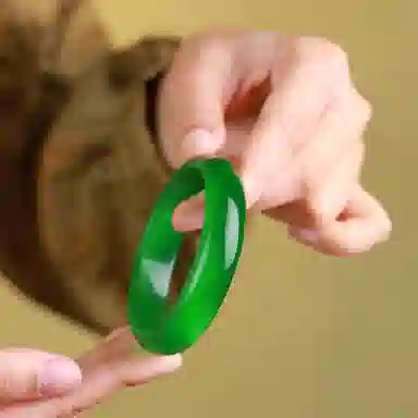 梨云暮雪 新中式 冰阳绿 小众气质显白 琉璃 手镯 女款