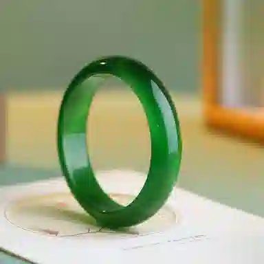 梨云暮雪 新中式 冰阳绿 小众气质显白 琉璃 手镯 女款