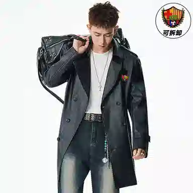 巴塞罗那足球俱乐部 美式高级痞帅胸针可拆卸英伦风宽松质感时尚百搭休闲皮衣 男女同款