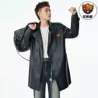 巴塞罗那足球俱乐部 美式高级痞帅胸针可拆卸英伦风宽松质感时尚百搭休闲皮衣 男女同款