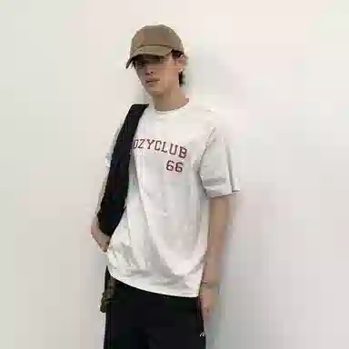 ROARINGWILD cozy clubT