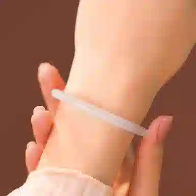 中国黄金 珍·尚银 白月光荔枝冻 国潮小众 新中式古色古香显白水润玉镯饰 清透淡雅 玉髓  女生 手镯 女款 礼盒