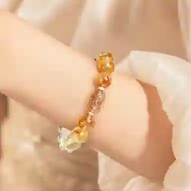 珍·尚银 中国黄金【奔富向钱】一路吸金 步步高升 时来运转 学业有成 上岸 新中式手饰 小众轻奢 礼盒 金发晶黄塔晶天然 黄水晶 手串 女款