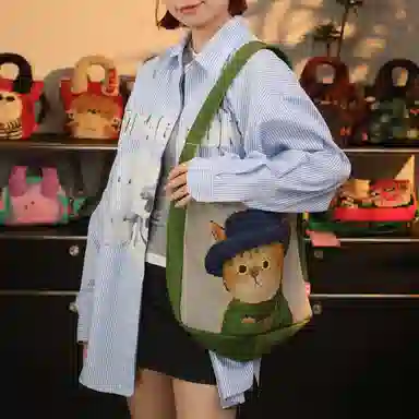 完美款款郭逗逗插画师联名款猫狗系列短绒可爱卡通时尚百搭加侧单肩包