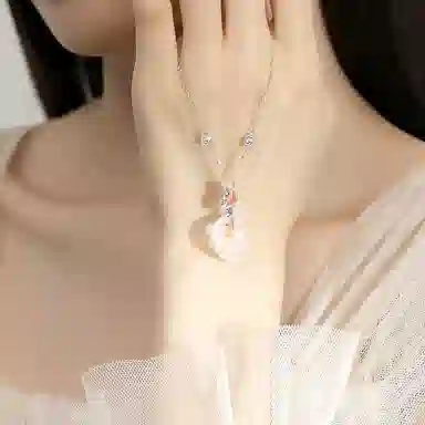 S925