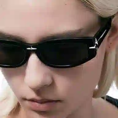 BLACKHEAD