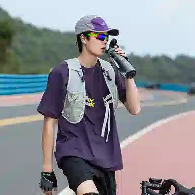 LOMBT T