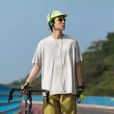 LOMBT T