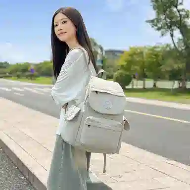 BGAY ins
