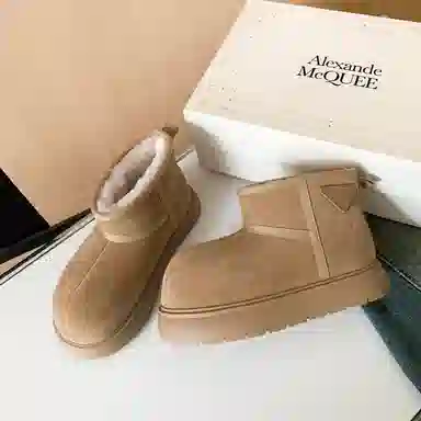 Yeezy Reezy 2025 Fall Winter Boots