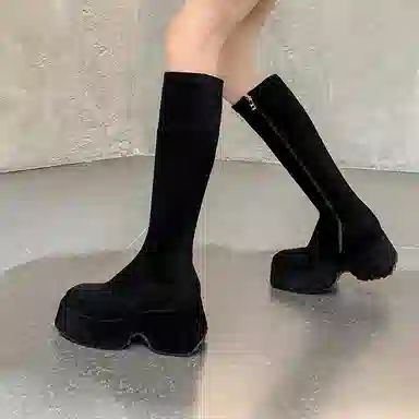 Yeezyy Reezy