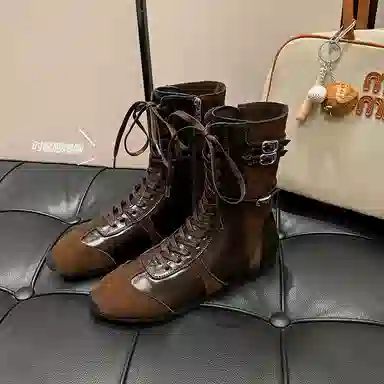 Yeezyy Reezy Mid Leather Boots