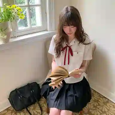 东鲸岁时记 宽松慵懒风短袖衬衫制服 女款 白色