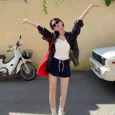 东鲸岁时记 时尚舒适百搭长袖制服 女款 礼盒装 甜莓假日复古绿格衬衫