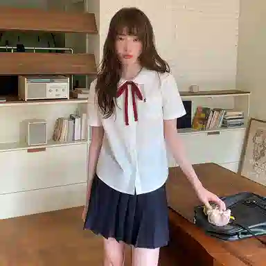 东鲸岁时记 设计感小众高级感减龄洋气短袖衬衫 女款