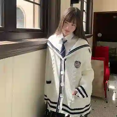 东鲸岁时记 学院风复古海军蓝长袖上衣高腰修身半身裙制服 秋冬季 女款 礼盒装 白色+黑色