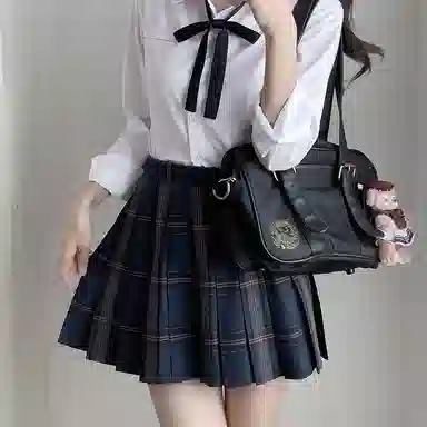 东鲸岁时记 学院风开学季舒适上衣纯色收腰修身格子半身裙制服 女款 白色+藏青