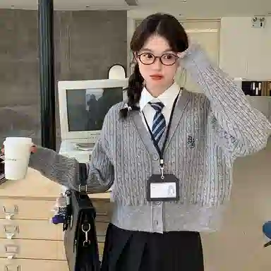 东鲸岁时记 学院风纯色中长款伯克利百褶裙休闲长裙 女款 黑色