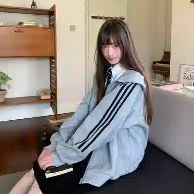 东鲸岁时记 美式复古刺绣宽松学院风长袖外套卫衣 男女同款 灰色