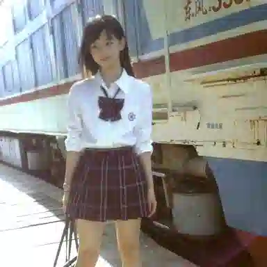 东鲸岁时记 学院风纯色开衫修身上衣格子百褶短裙制服 女款 礼盒装