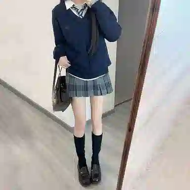 东鲸岁时记 学院风纯色套头休闲舒适百搭毛衣 女款 深海鲸