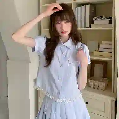 东鲸岁时记 独特绝美蕾丝条纹衬衫短袖制服 女款 蓝色