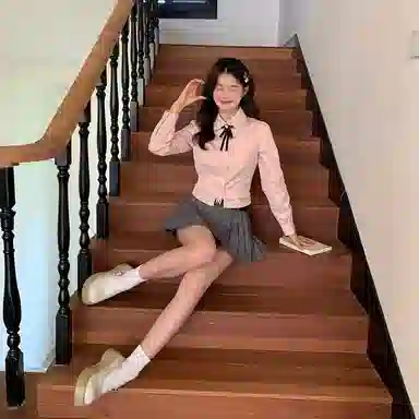 东鲸岁时记 修身刺绣显瘦短款舒适简约长袖衬衫 女款